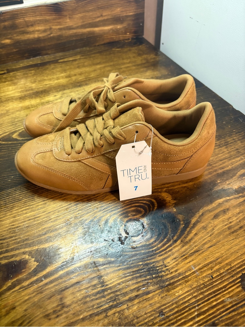 Time and tru brown sneakers size 7